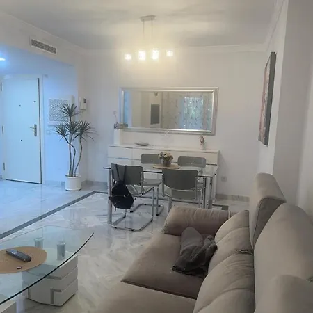 Apartment Dama De Noche